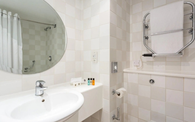 Holiday Inn Cambridge by IHG
