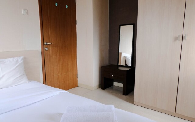 Simply Homey 2Br At 11St Floor Pinewood Apartment