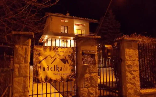 Jodełka Pokoje Gościnne