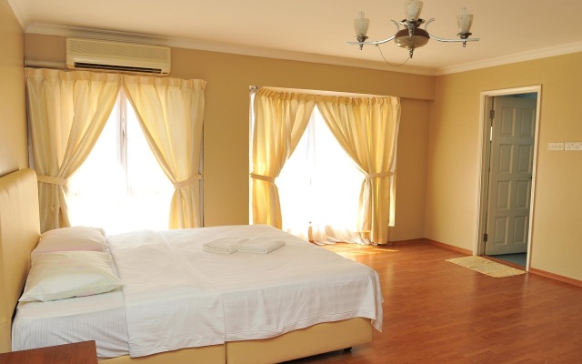 Dorcas Service Apartments at Marina Court Resort – Guest Rooms – Kota Kinabalu