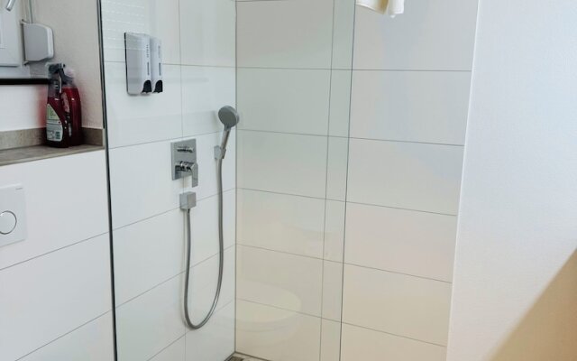 MEIN MOTEL - Self Check-in -