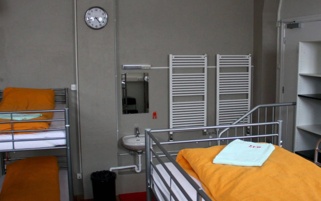 Hostel B47