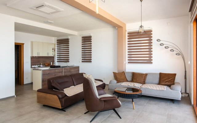 Sunset Bay Apartments