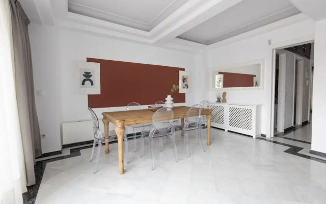 Massive 2-apartment Combo Unbeatable Acropolis Views Sleeps 9