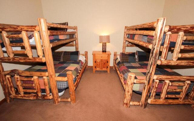 Mountainback #52, Loft, Corner