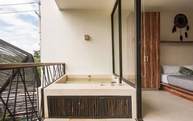 Studio W/private Pool Gym Relaxing Green Areas