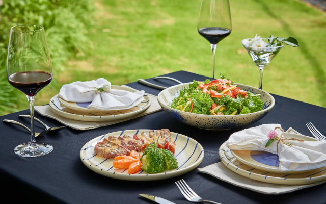 The Coffee City - Healing & Retreats