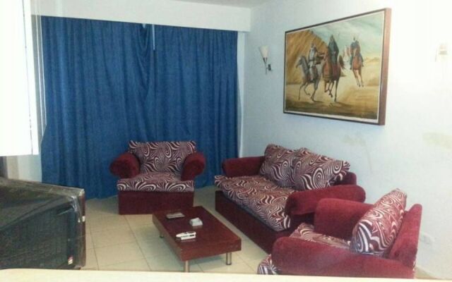 E Tours Apartments