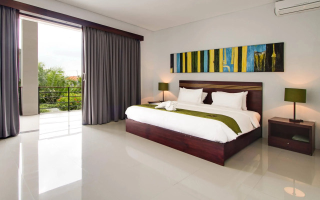 Apple Villas & Apartments
