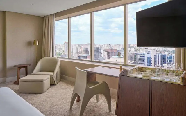 W Sao Paulo