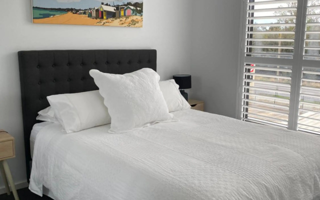 Beachside Apartment 108