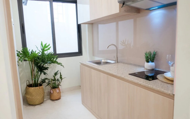 TRIIP The Allie 528 Apartment