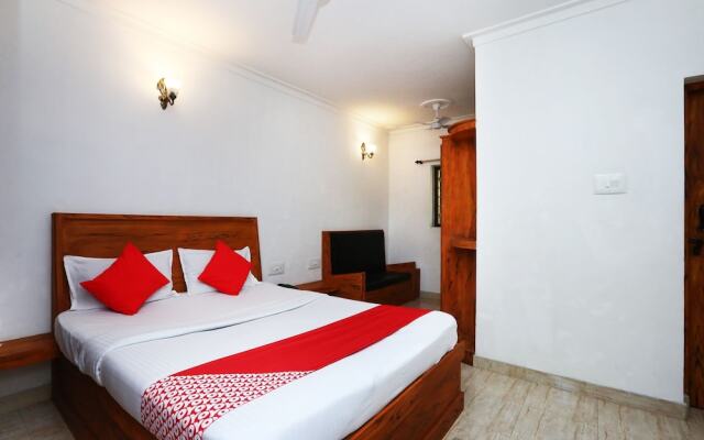 OYO 23752 River Near Coorg