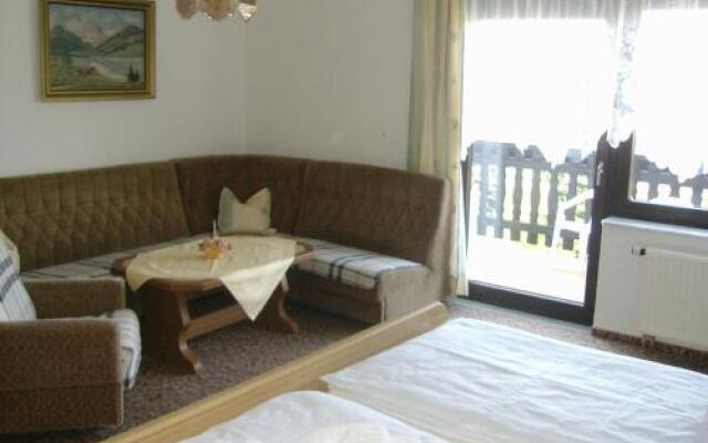 Herberge zur Engelwiese & Pension Gerlach