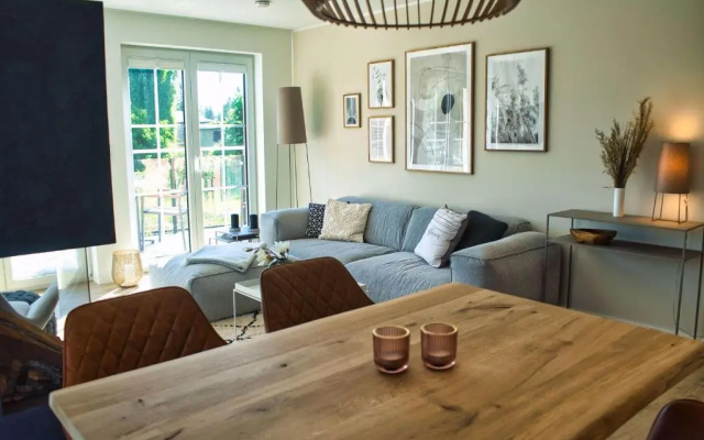 Alte Fischfabrik Lauterbach FeWo Nr 19 Balkon, Hafennähe