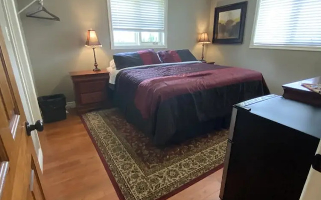 The Glen Huron Inn