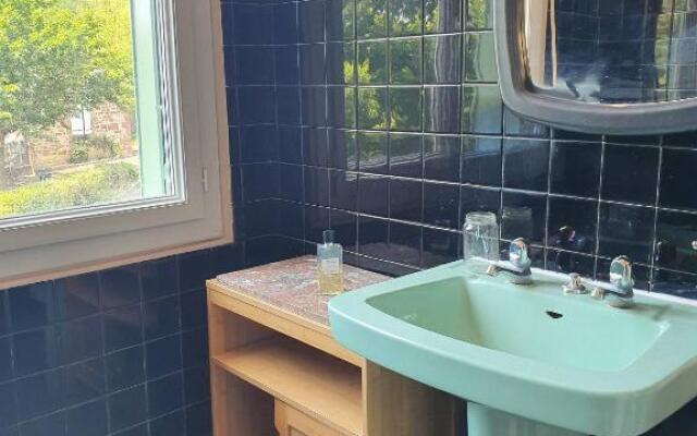 Big summer house in the charming village of Meyssac