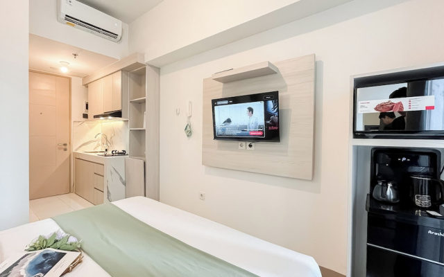Homey And Restful Studio At Tokyo Riverside Pik 2 Apartment – Guest Rooms – Jakarta