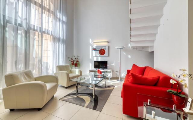 Duplex Luxury Apartment in Portomaso With Pool
