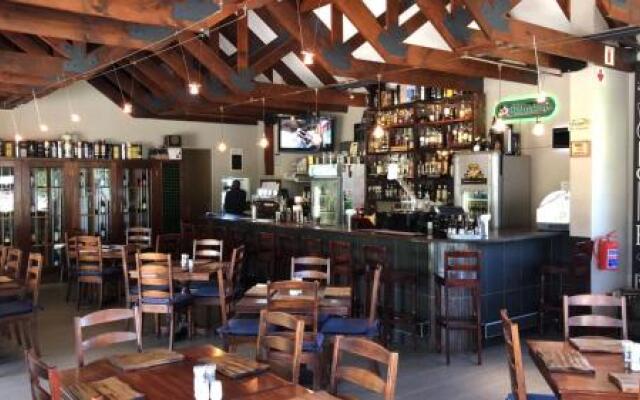 Stay@67 Apartments - Dullstroom