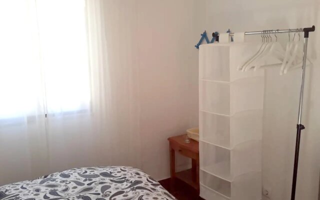 House with One Bedroom in Mafra, with Wonderful Mountain View, Pool Access, Enclosed Garden - 5 Km From the Beach