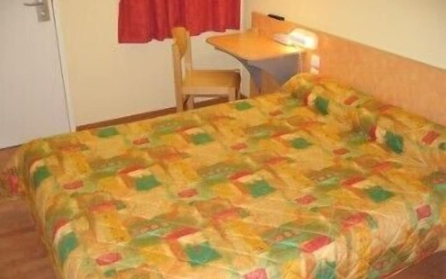 Logis Hôtel Cruzel