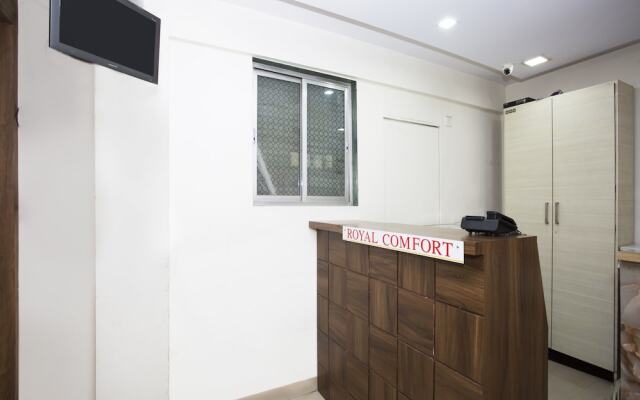 OYO 27994 Hotel Royal Comfort