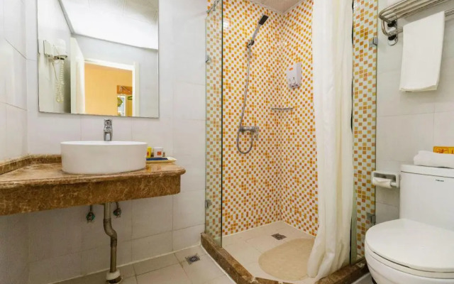 Home Inn Chongqing Nanping Pedestrian Street