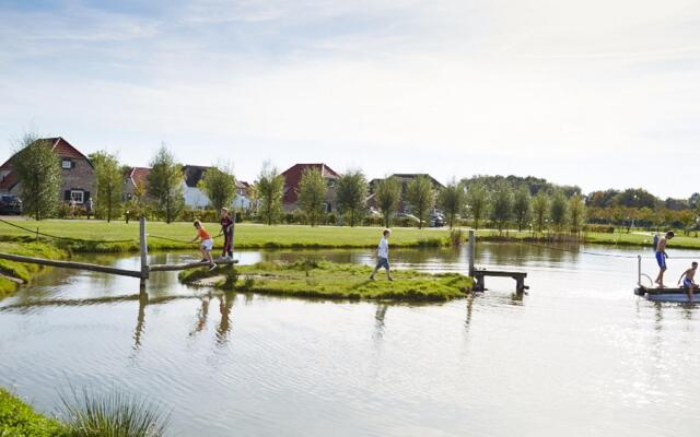 Great Villa With Luxurious Terrace, Near Roermond