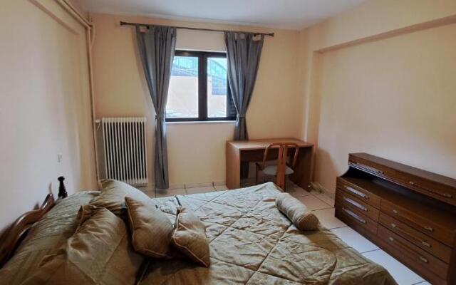 Hospitality up to 5 persons in Chios