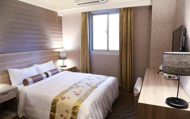 Unique Holiday Hotel