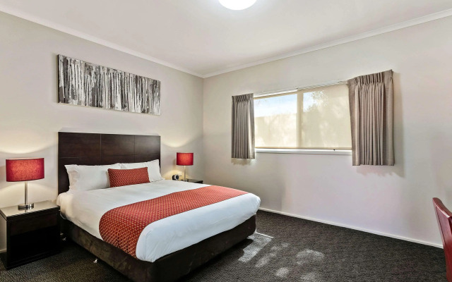 Quality Inn Colonial