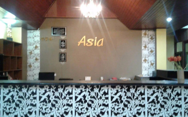Khao Lak Traveller Lodge