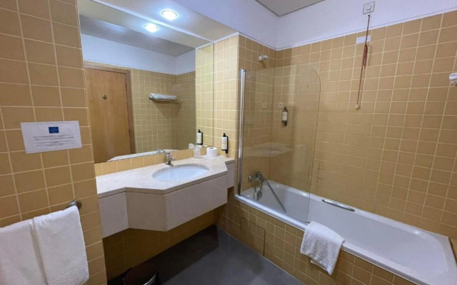 Flag Hotel Porto Maia