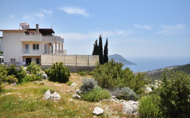 KAL1100 Villa Yonca 5 Bedrooms