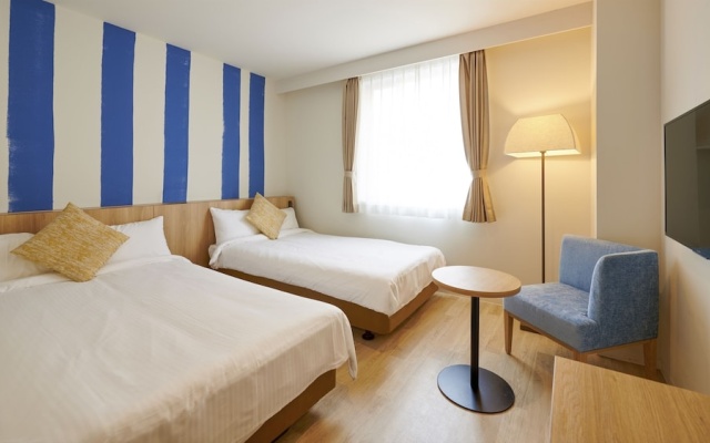 Hotel SeaBreeze Coral – Guest Rooms – Miyakojima