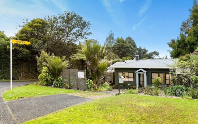 A Relaxed Haven by the sea