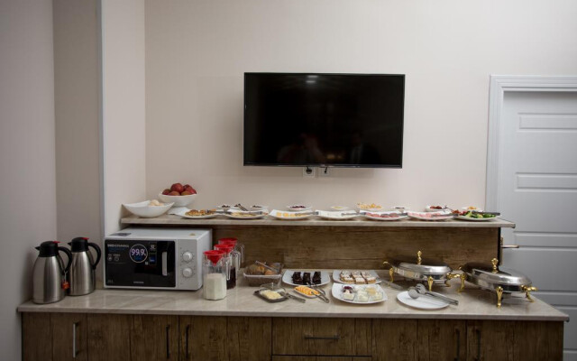 Art Rakat Hotels