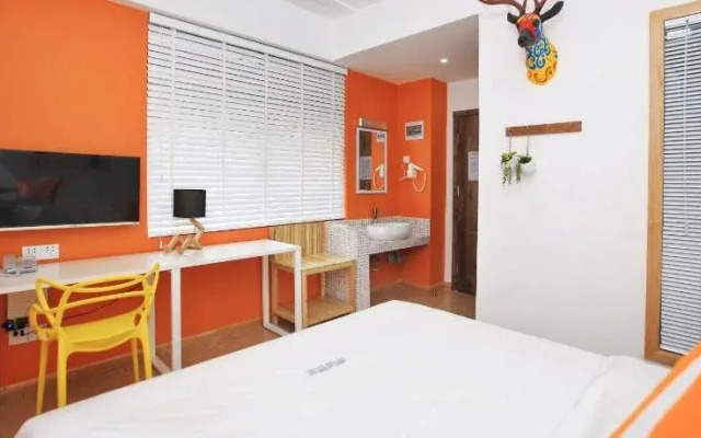 Sanyacoastal Inn Dadonghai