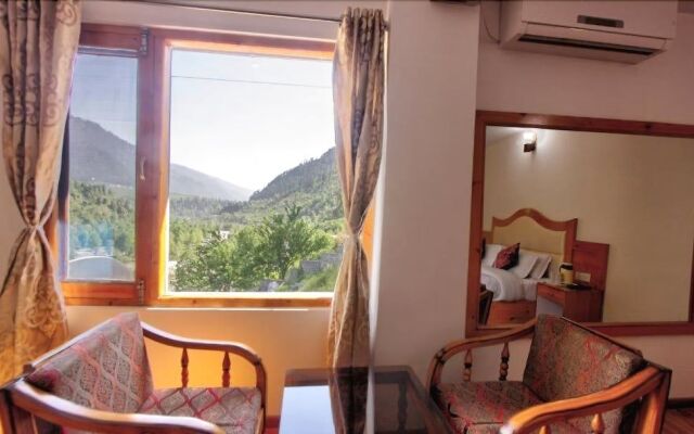 Manali Valley Resort