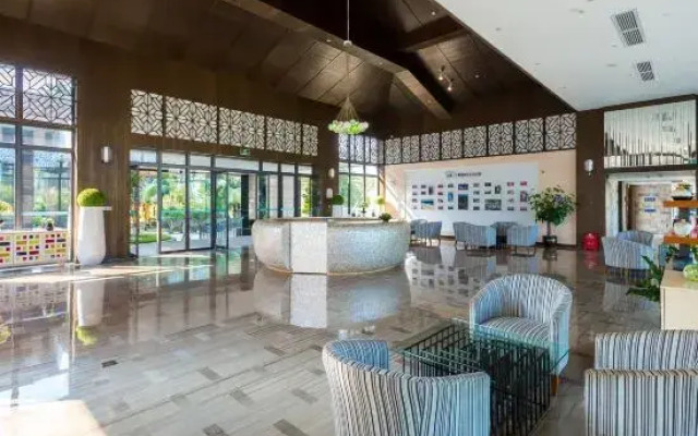 Cobblestone Holiday Apartment (Lingshui R&F Ocean Happy World)