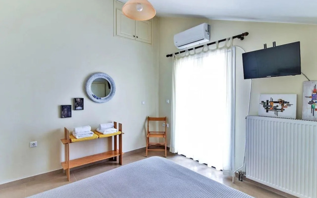 Beautiful Villa With Swimming Pool Near Nafplion