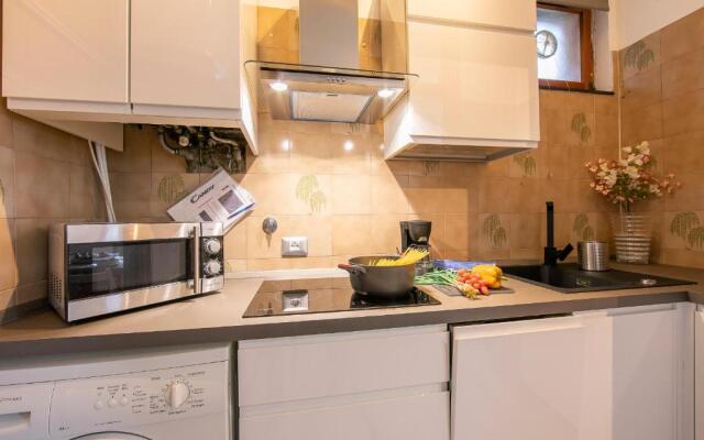 Ginestre Apartment few min From sea