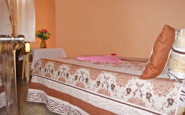 Diamonds Hotel Boutique