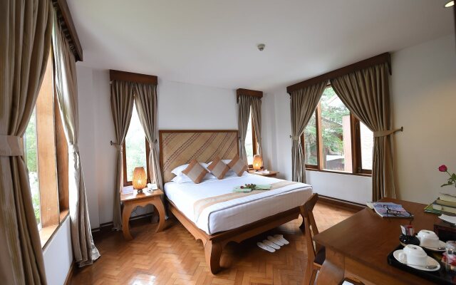 Zfreeti Hotel