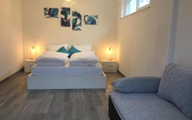 Loft 82 Apartments