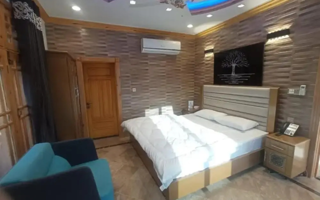 Rahat Luxury Guest House
