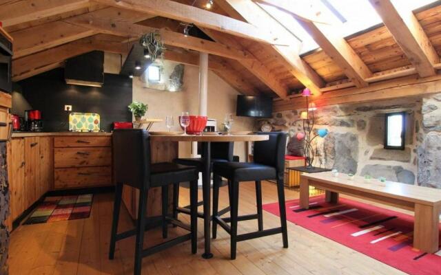 Gîte Saint-Julien-Chapteuil, 2 pièces, 2 personnes - FR-1-582-29