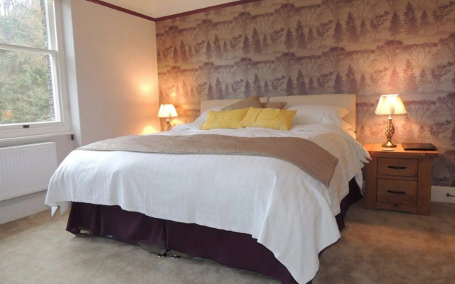 Woodlands Guest House