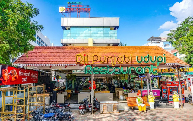 Fabhotel Tulsi Park